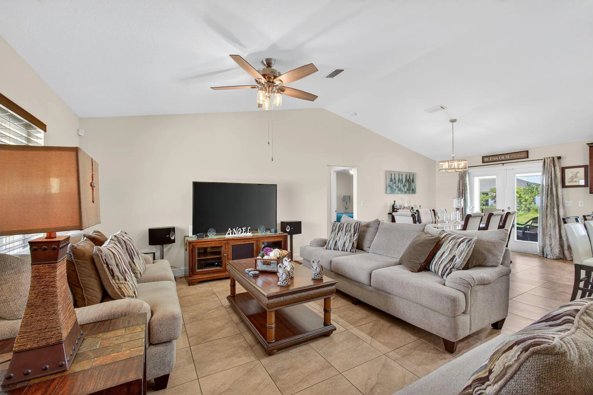 2614 SW Fairgreen Road
