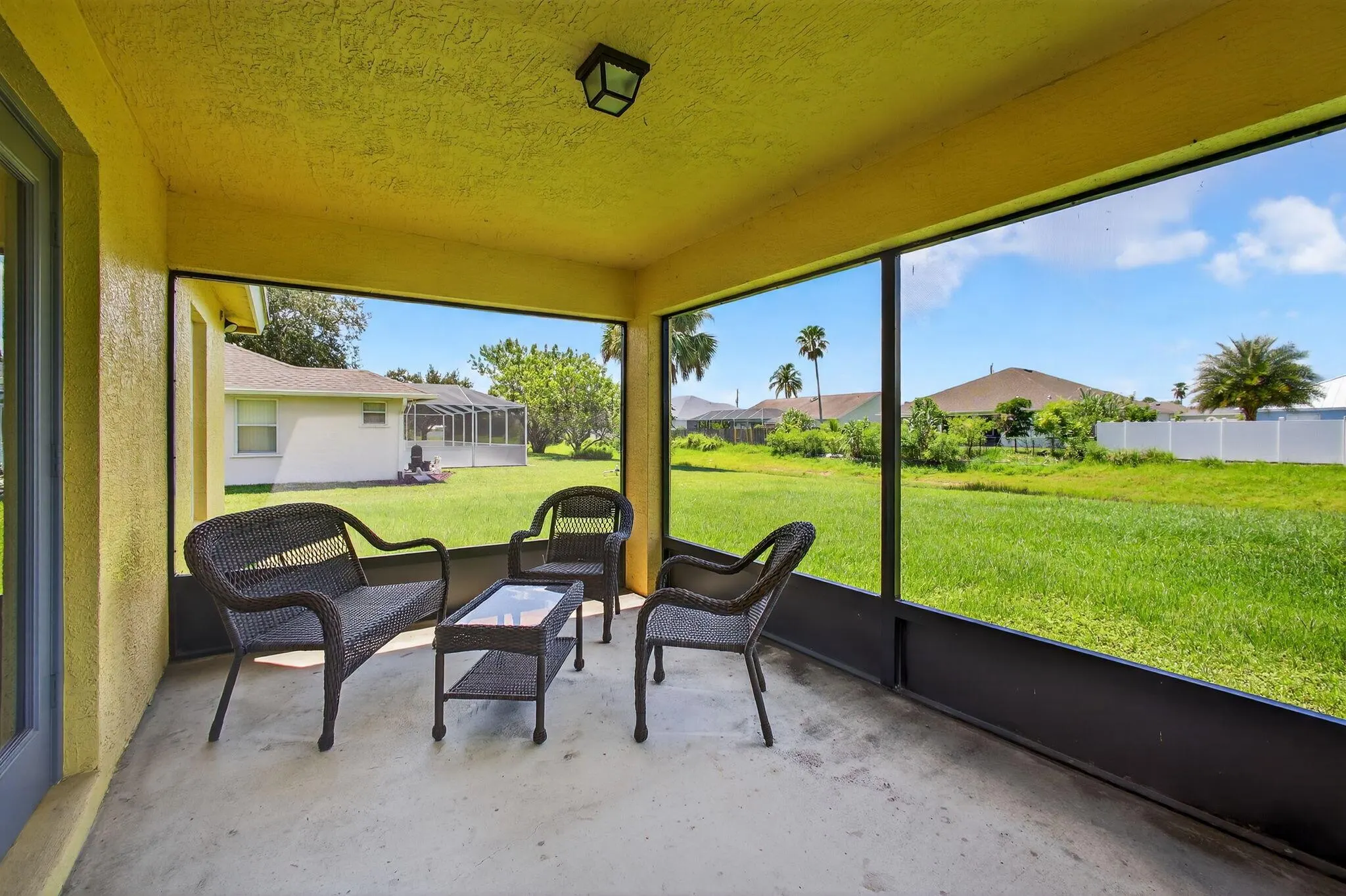 2614 SW Fairgreen Road
