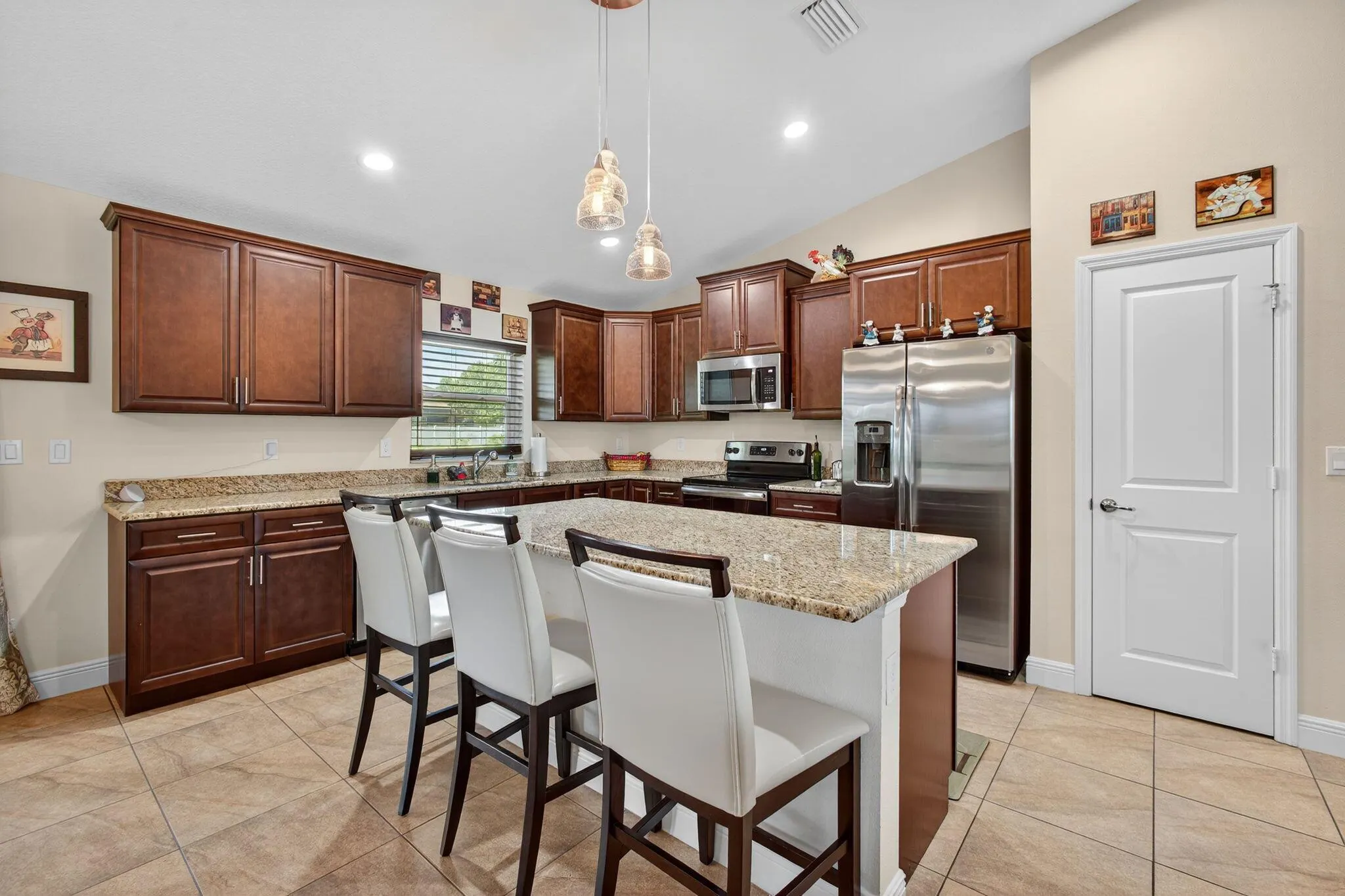 2614 SW Fairgreen Road