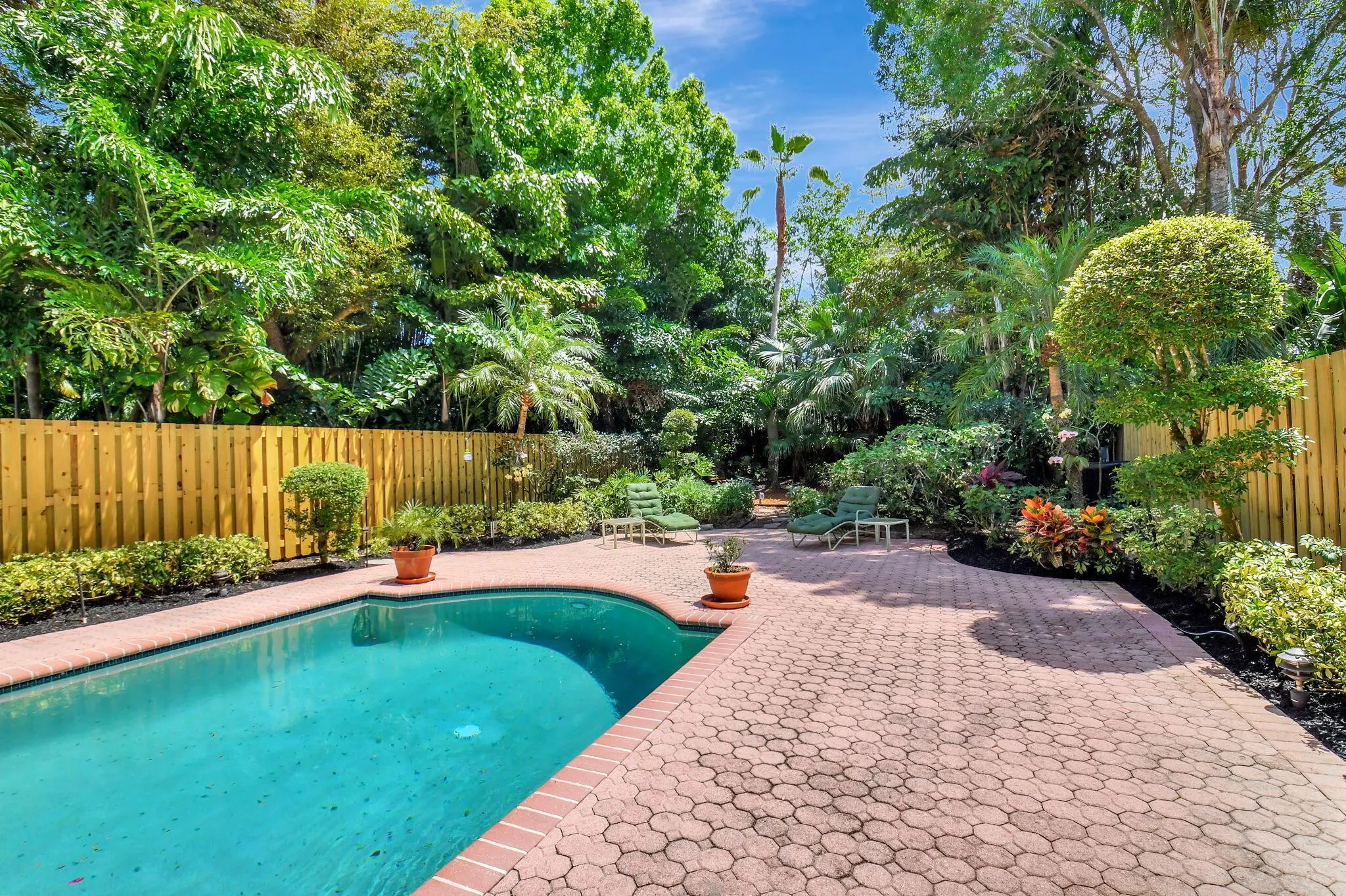 2462 NW 66th Drive