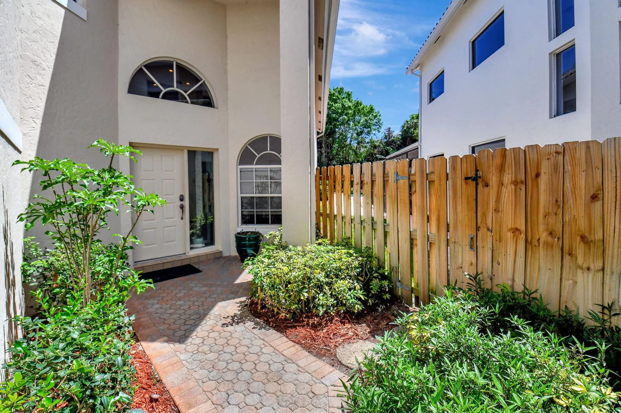 2462 NW 66th Drive