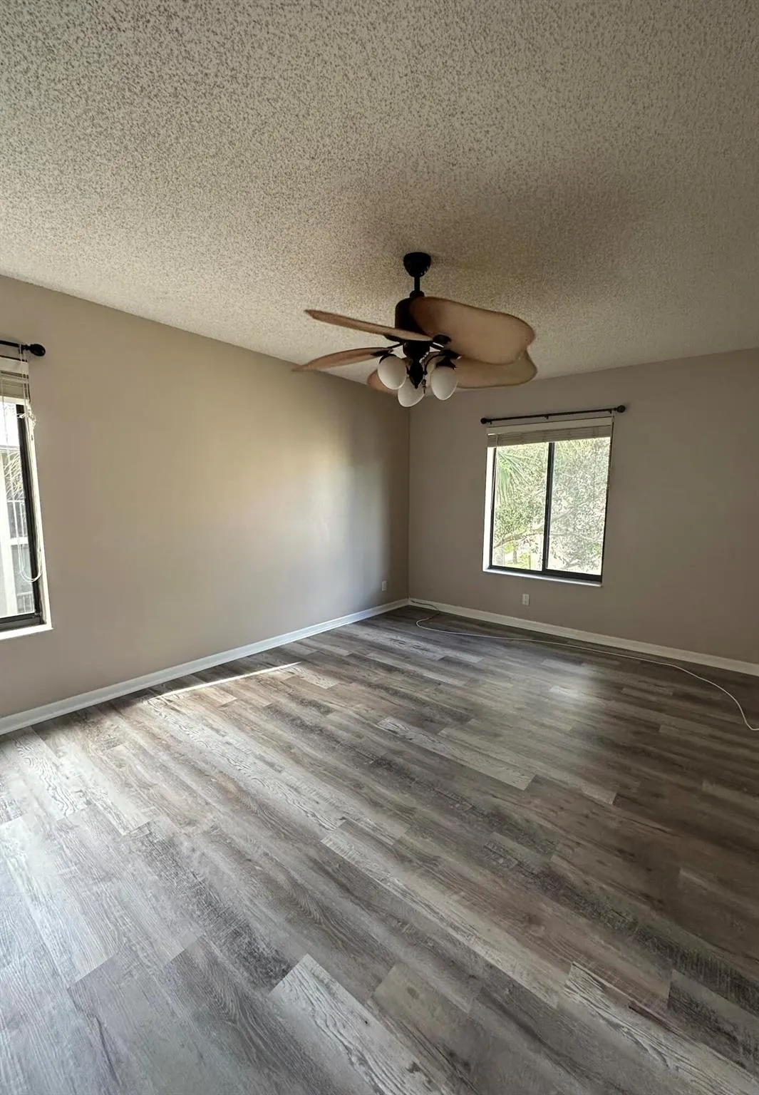 207 Foxtail Drive, #H3