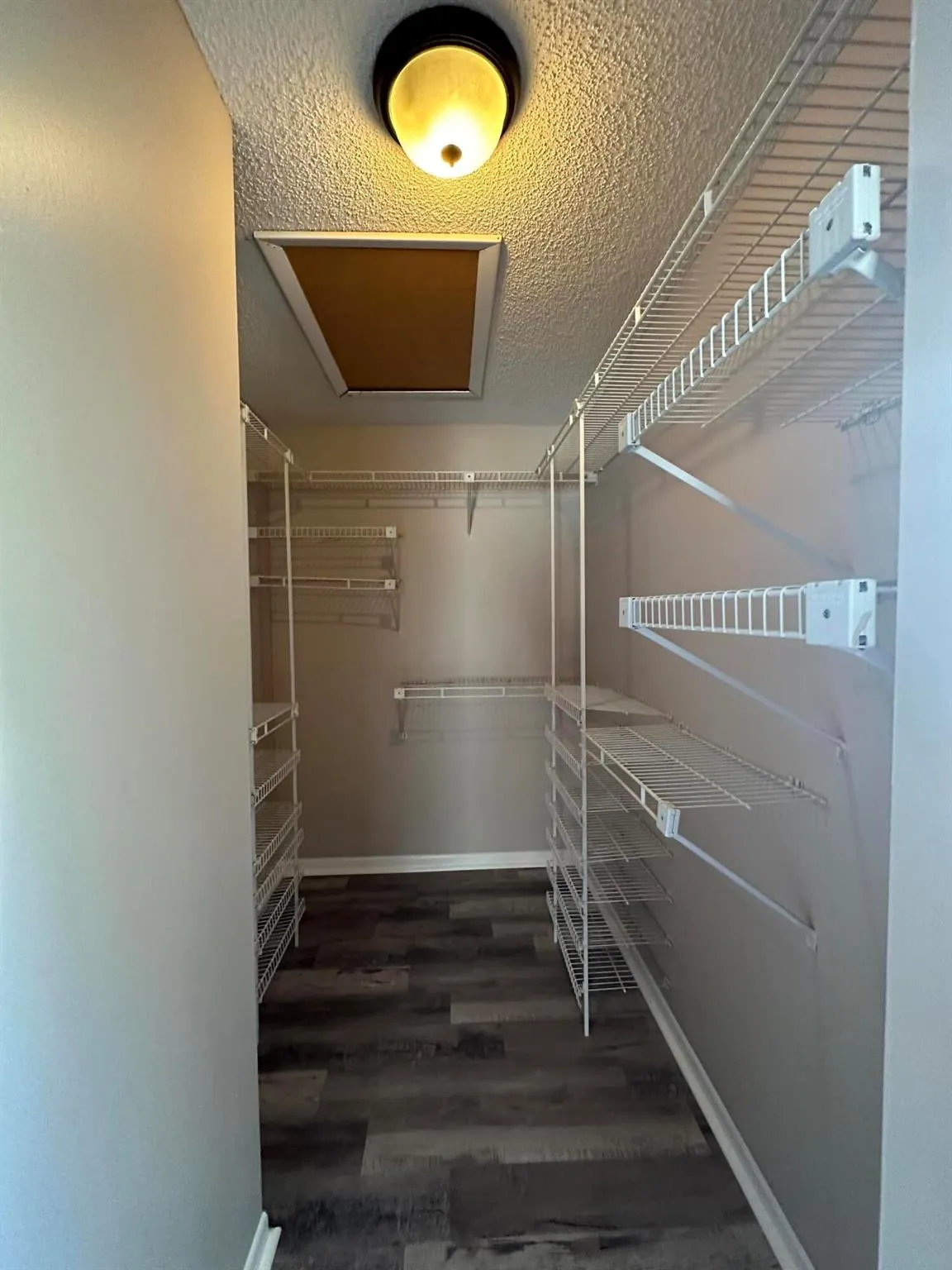 207 Foxtail Drive, #H3