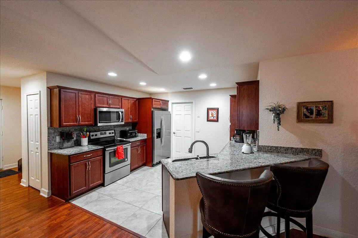 6572 Zapote Court
