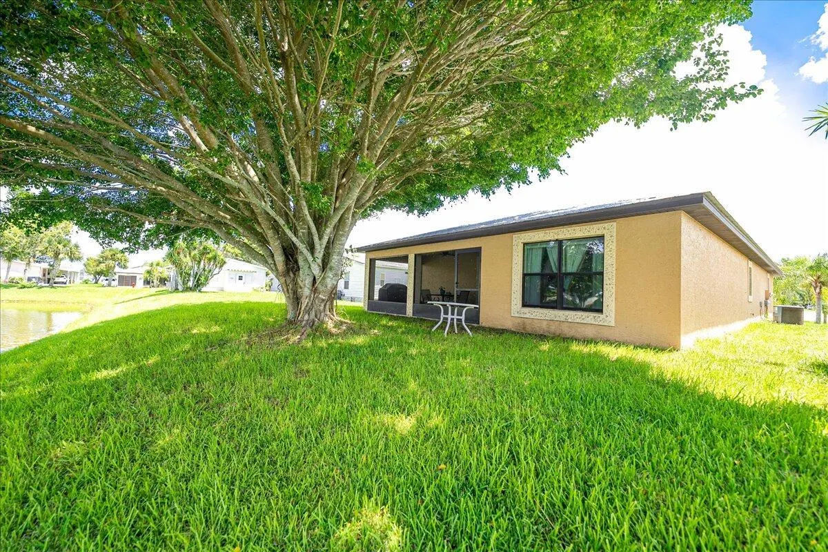 6572 Zapote Court