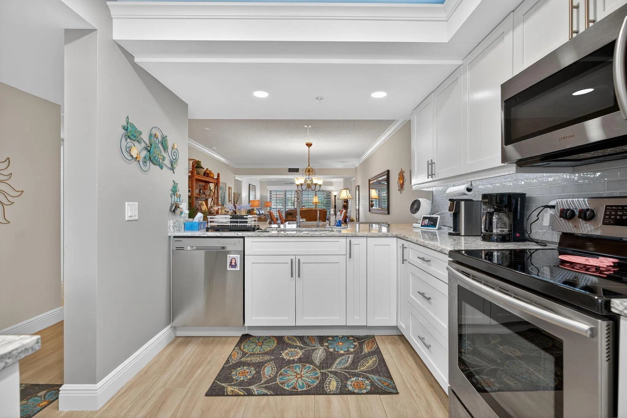 601 Seafarer Circle, #201