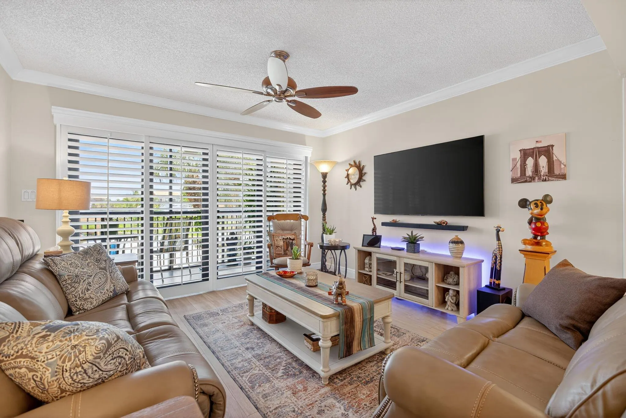 601 Seafarer Circle, #201