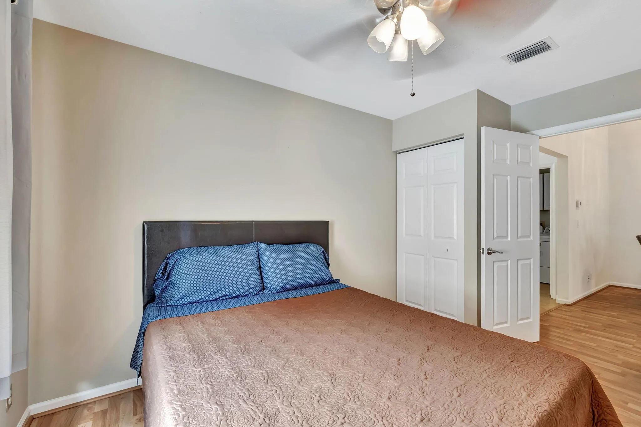 7534 Ironbridge Circle