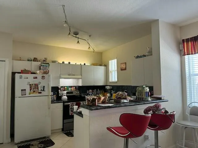 2105 Shoma Drive, #124
