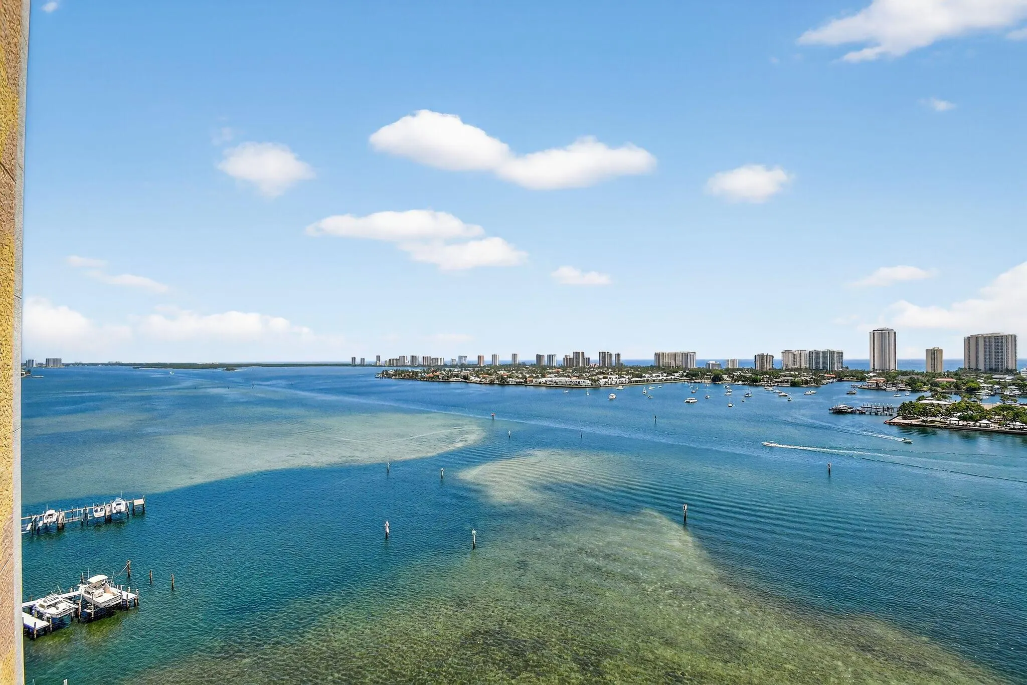 2640 Lake Shore Drive, #1710