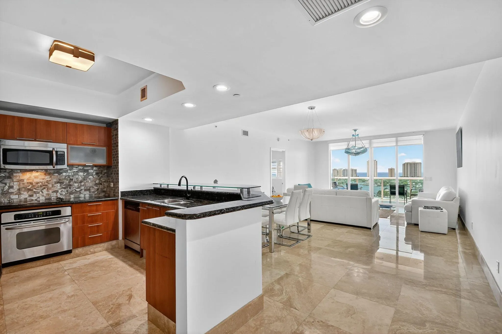 2640 Lake Shore Drive, #1710