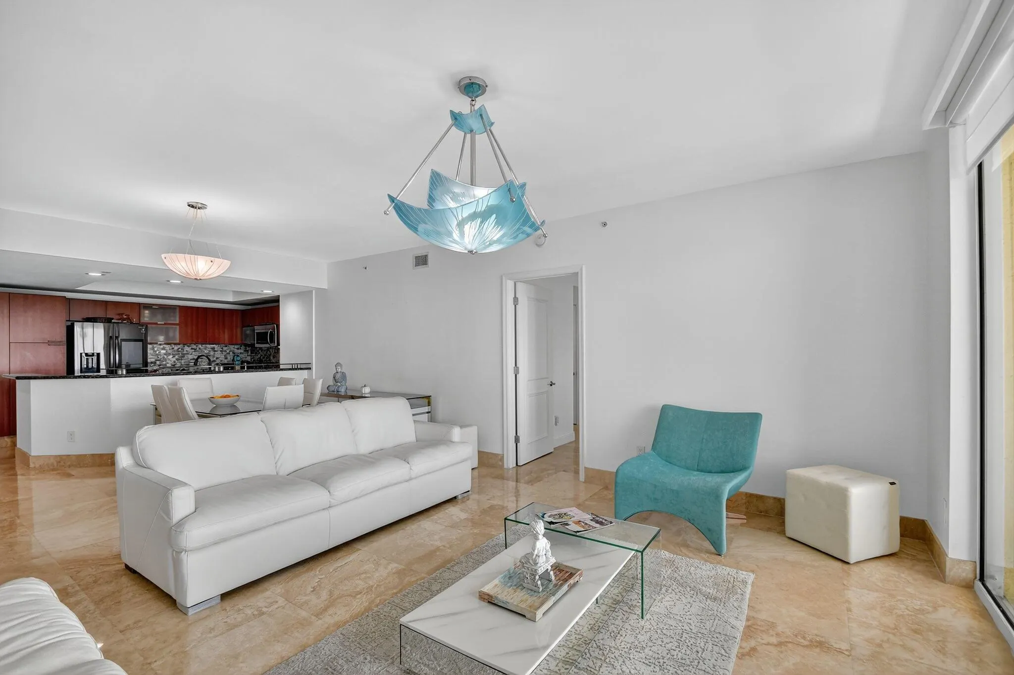2640 Lake Shore Drive, #1710