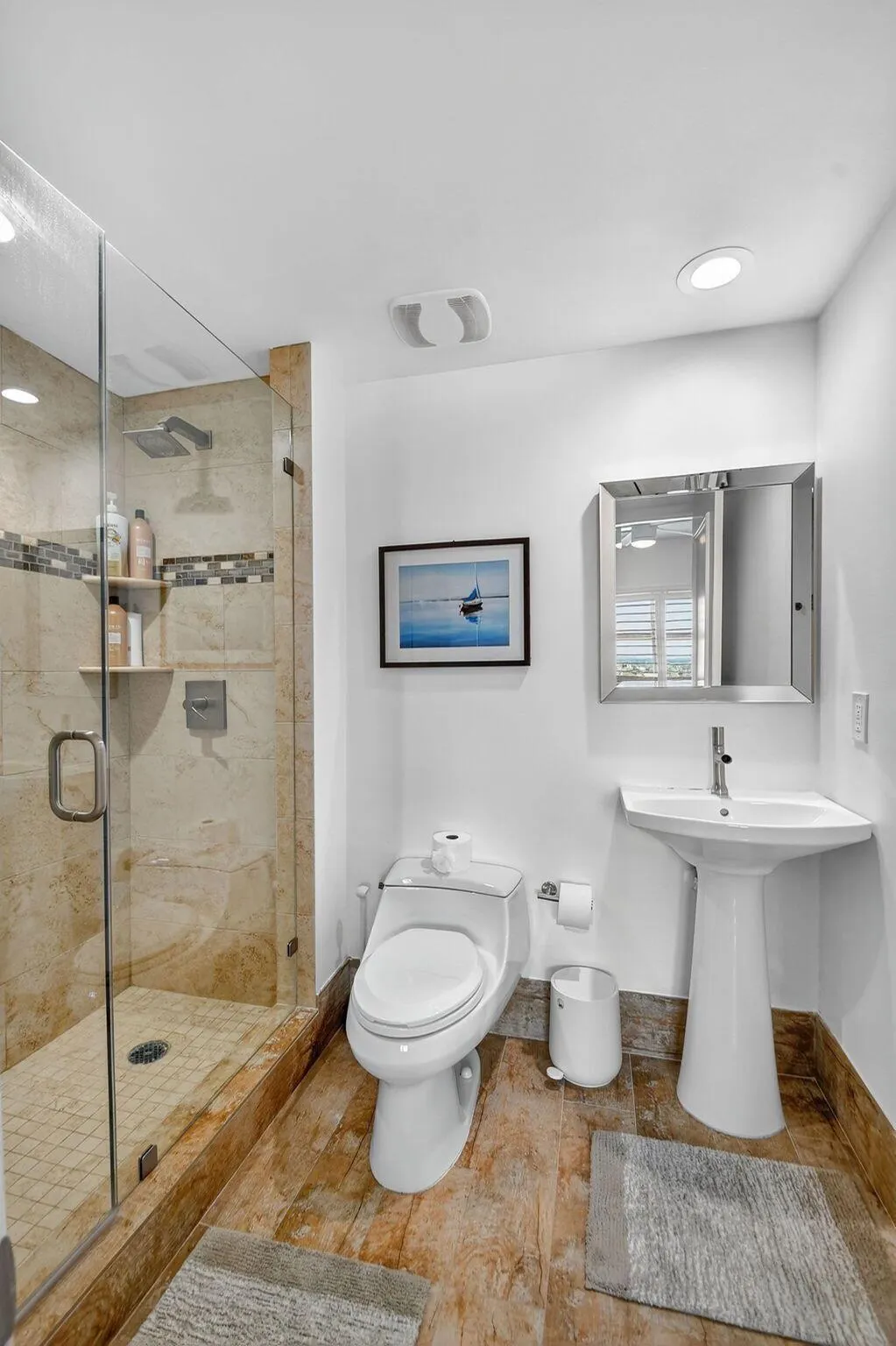 2640 Lake Shore Drive, #1710