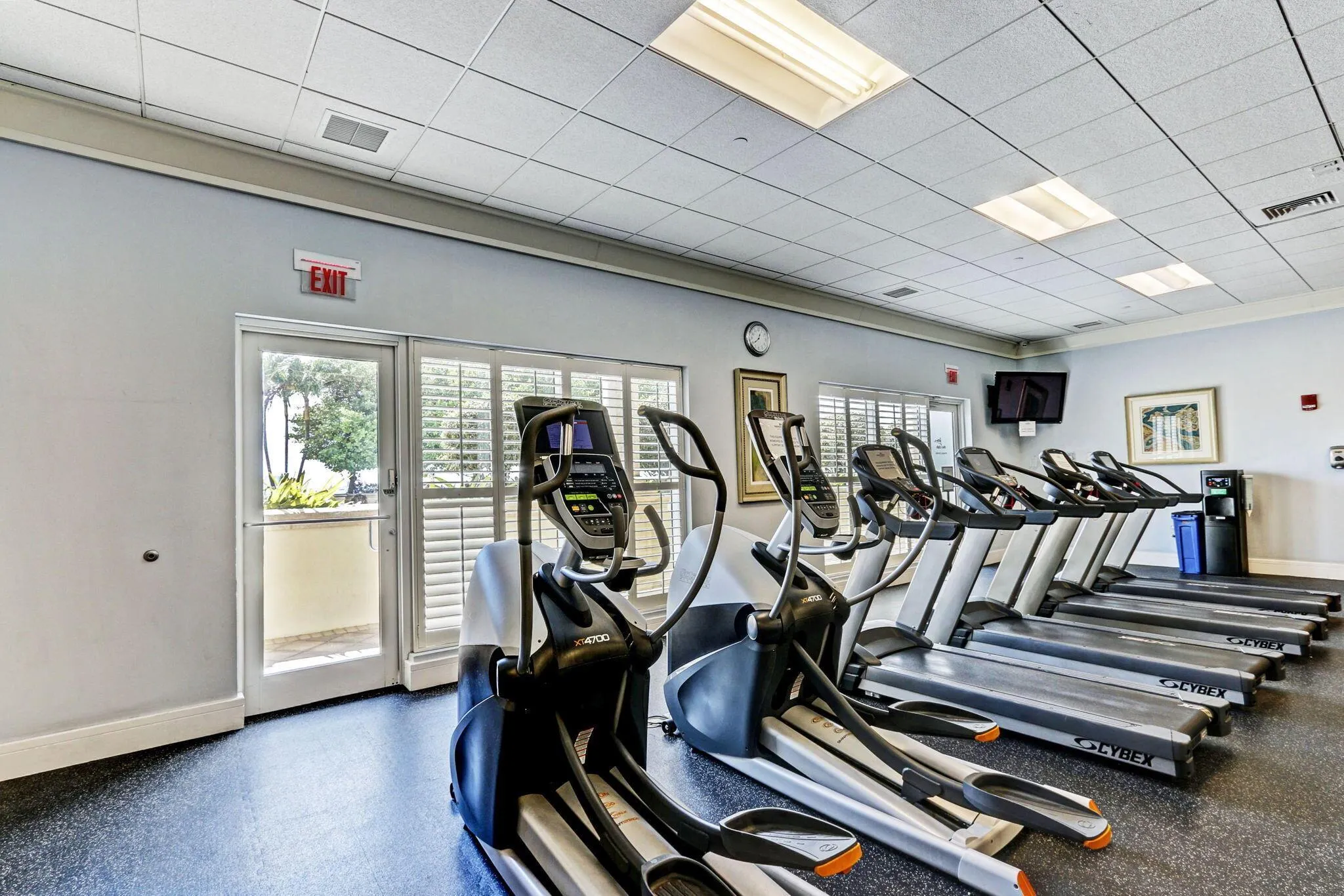 2640 Lake Shore Drive, #1710
