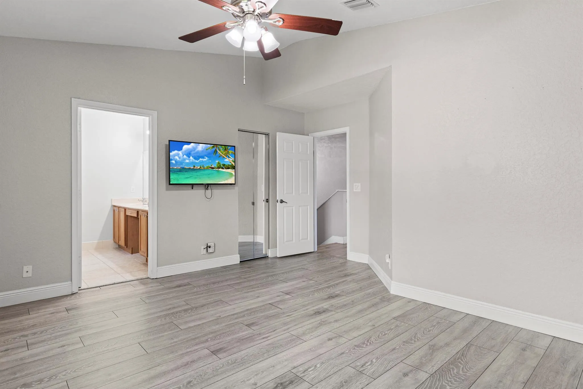 4872 Pinemore Lane