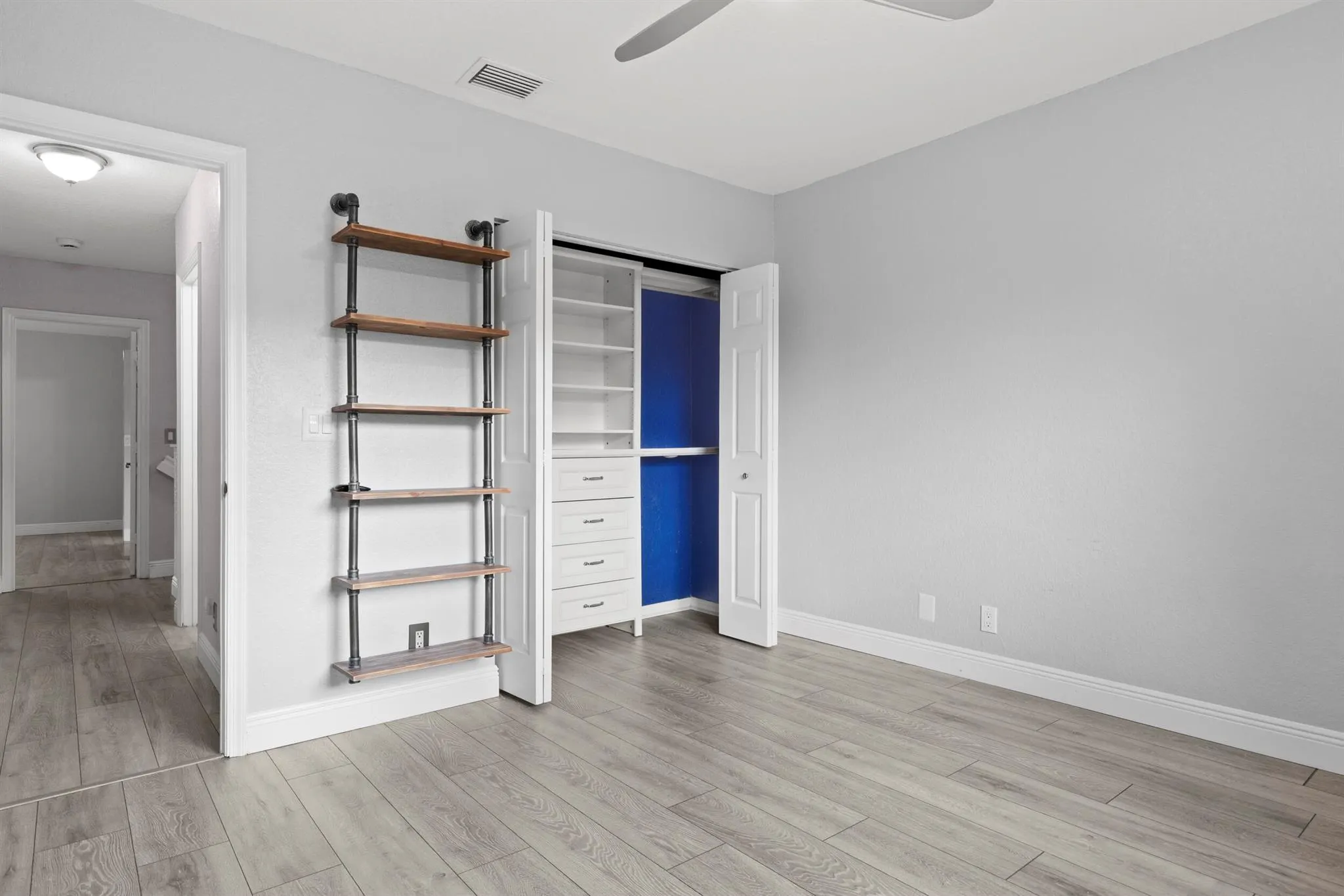 4872 Pinemore Lane