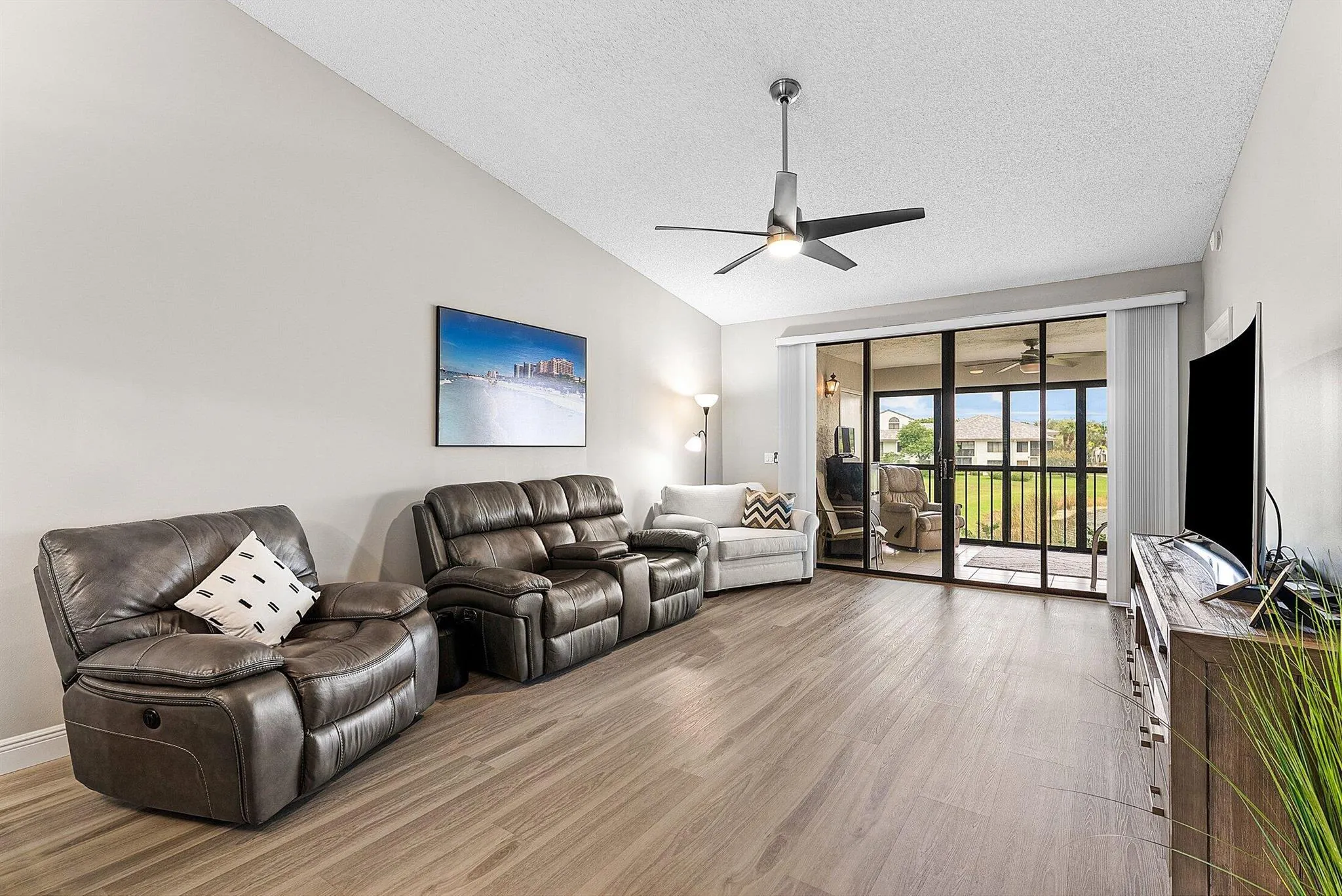 7320 Clunie Place, #13905