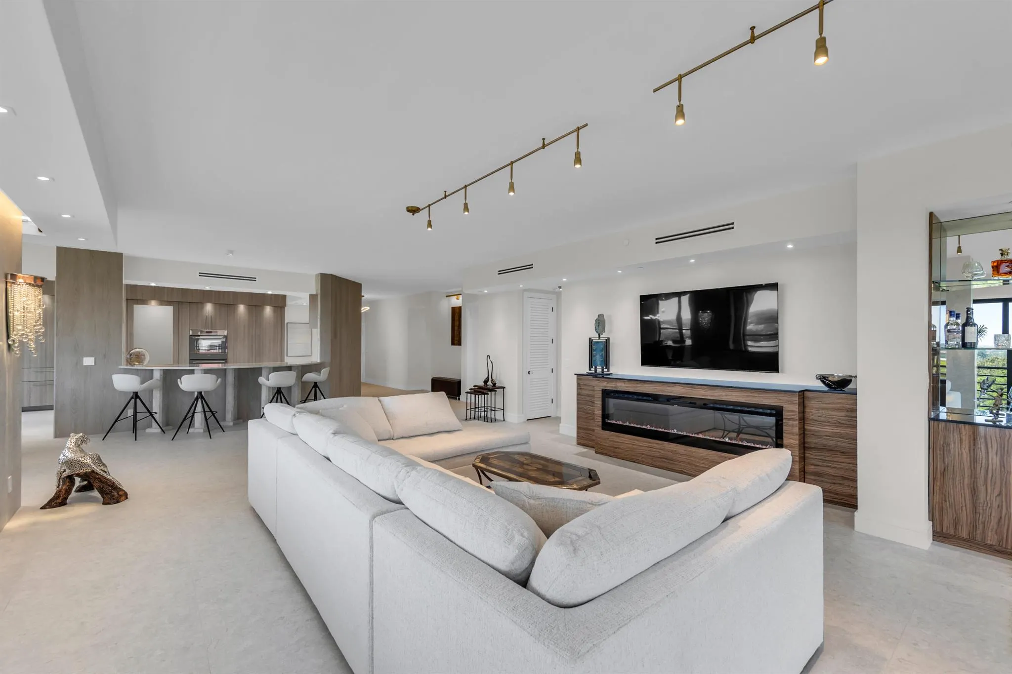 7351 Promenade Drive, #801f