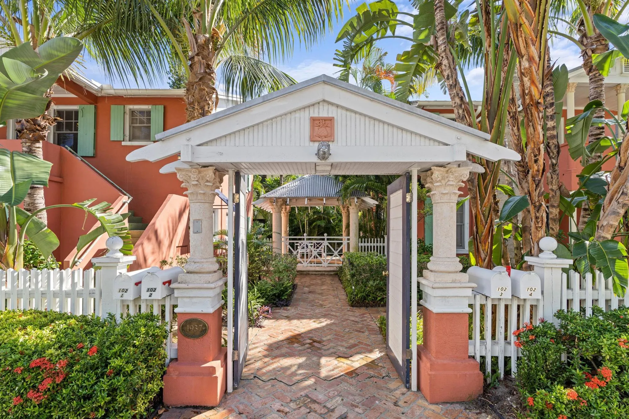 102 SE 7th Avenue, #Villa 3