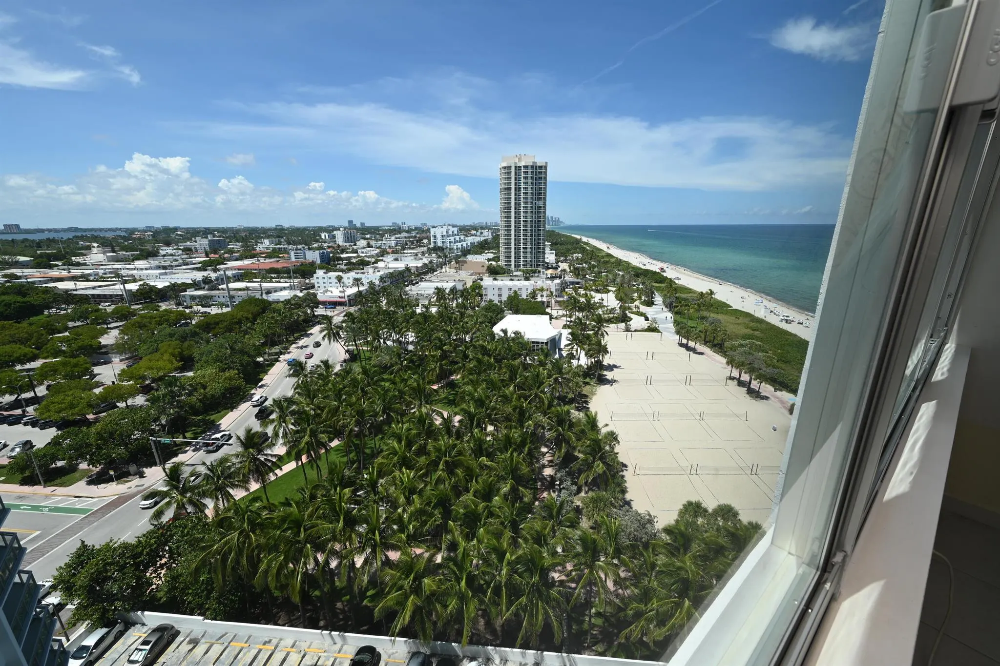 7135 Collins Avenue, #1603