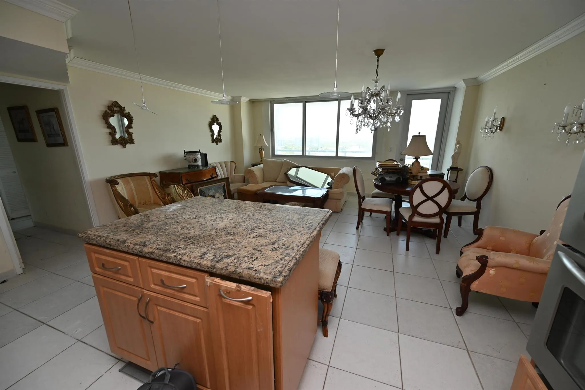 7135 Collins Avenue, #1603
