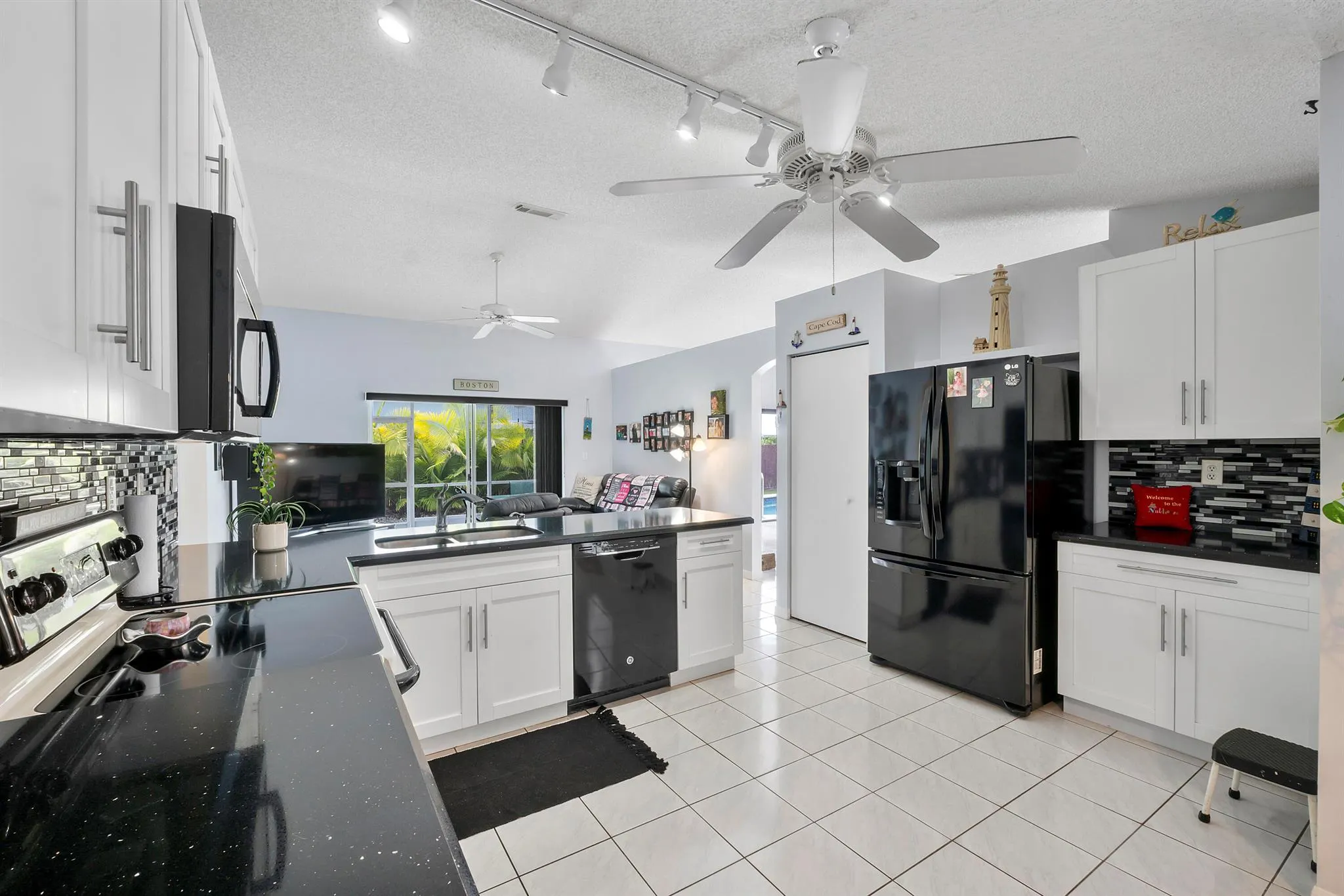 6164 NW 45th Terrace
