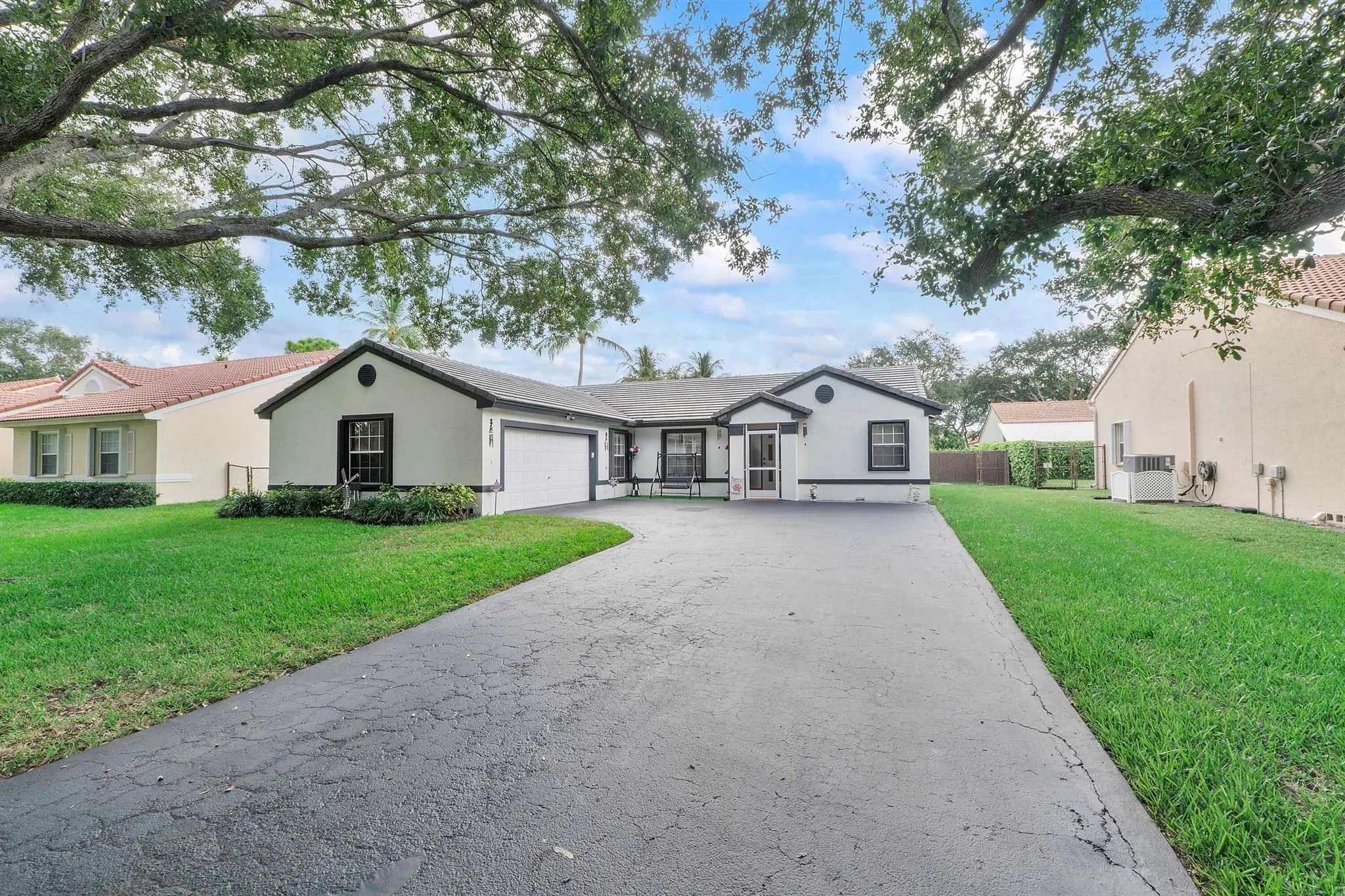 6164 NW 45th Terrace