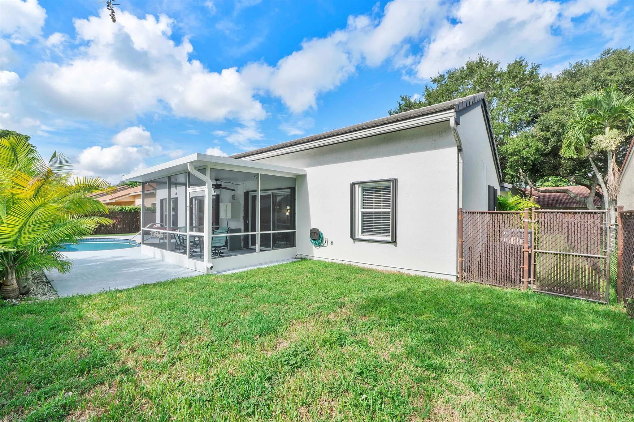 6164 NW 45th Terrace