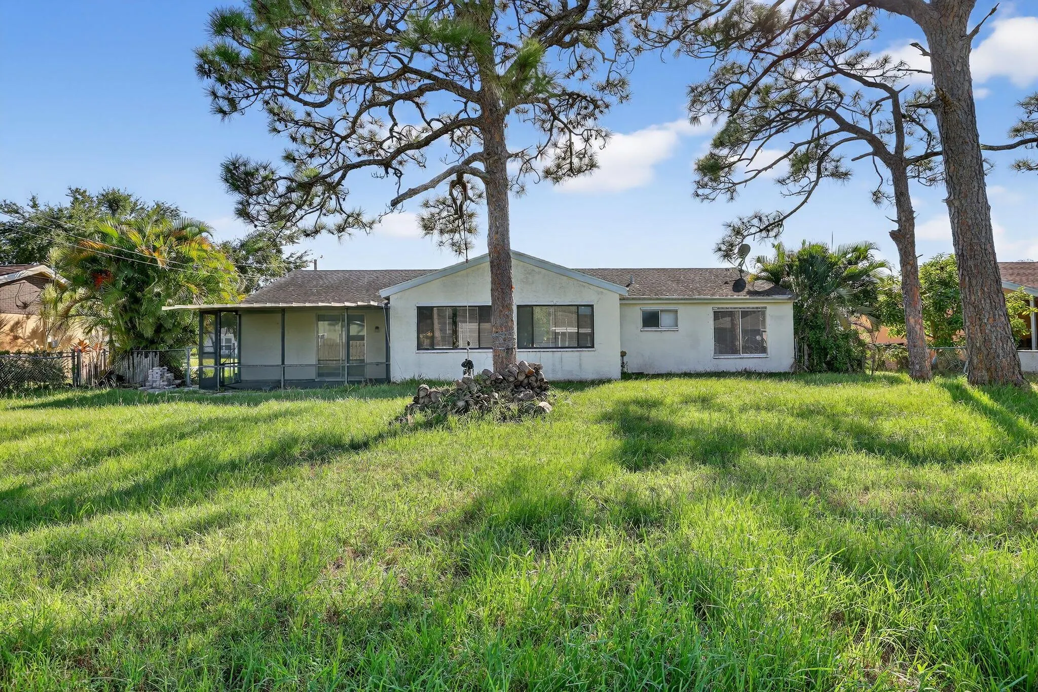 2231 SE Shelter Drive