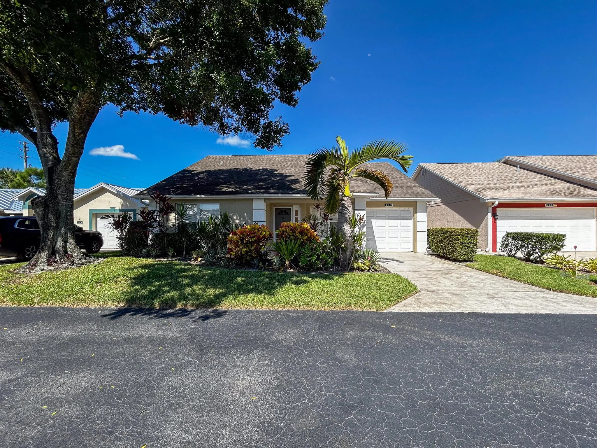 312 NW Tuscany Lane