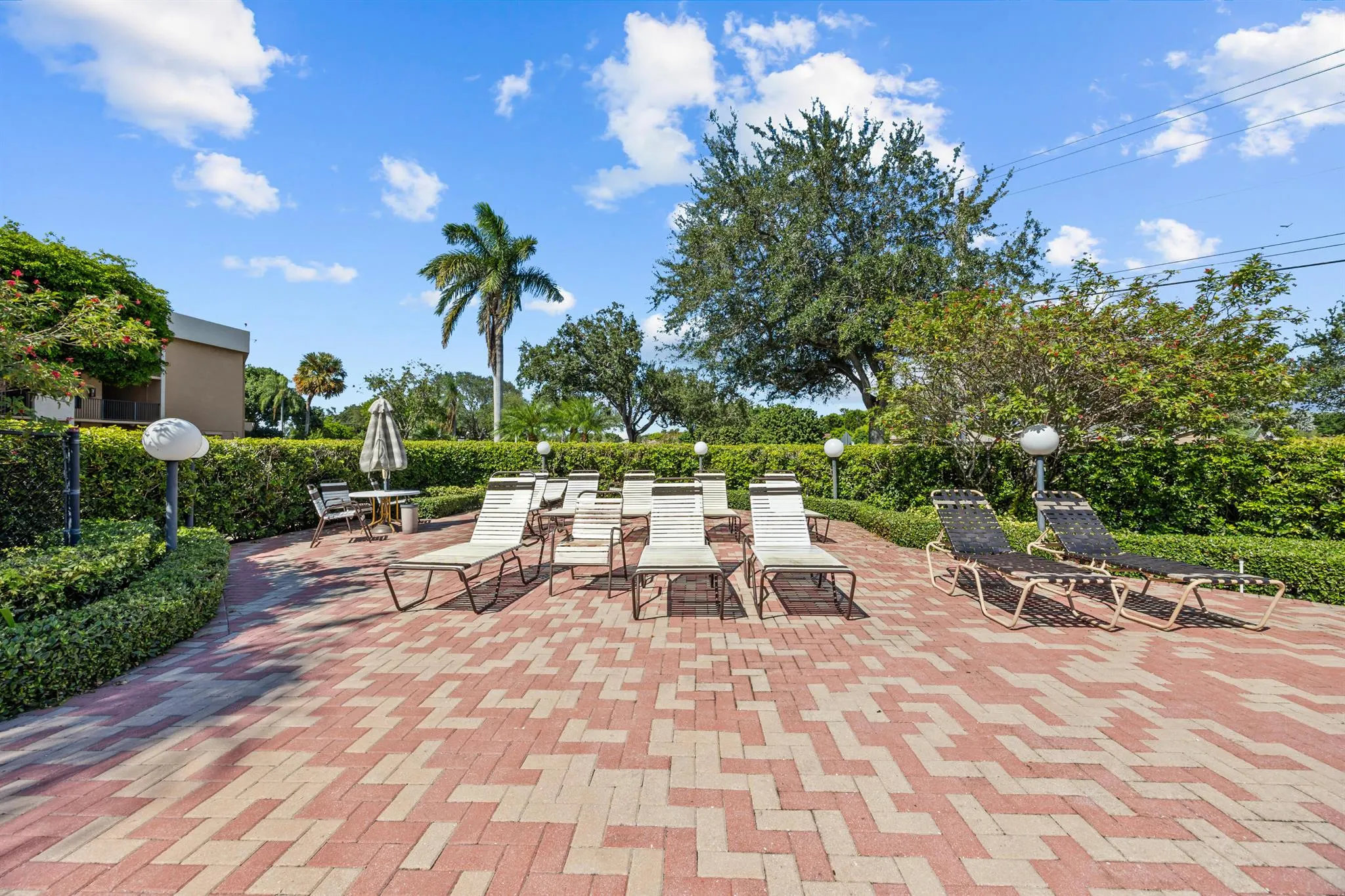 6014 Coral Lake Drive, #202