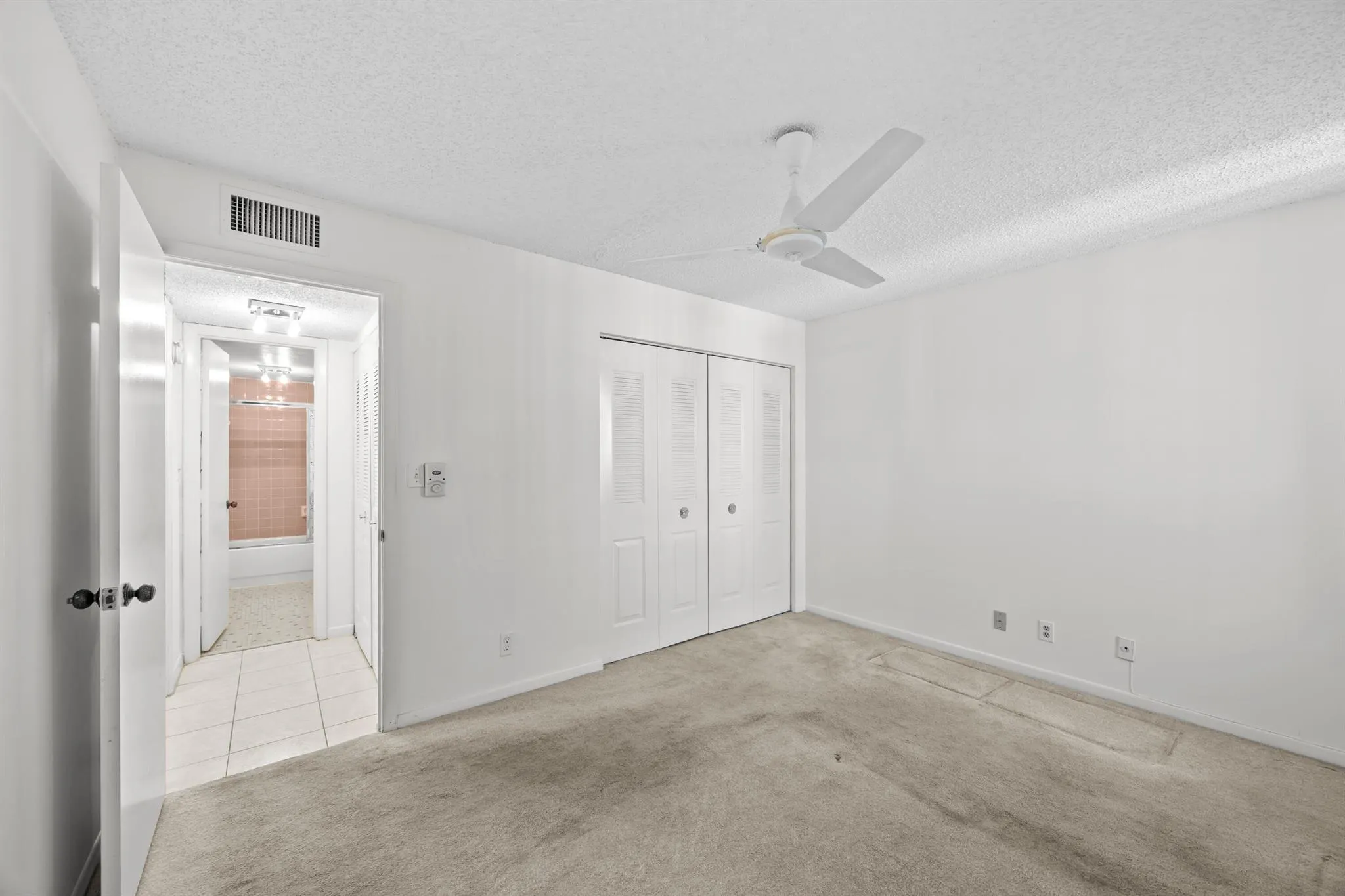6014 Coral Lake Drive, #202