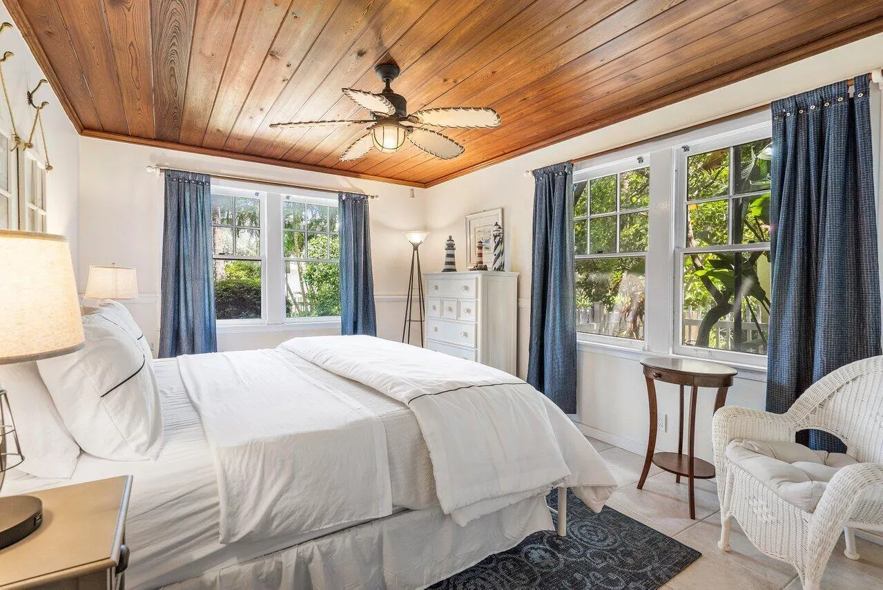 102 SE 7th Avenue, #Villa 1