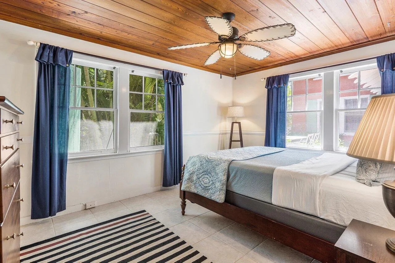 102 SE 7th Avenue, #Villa 1