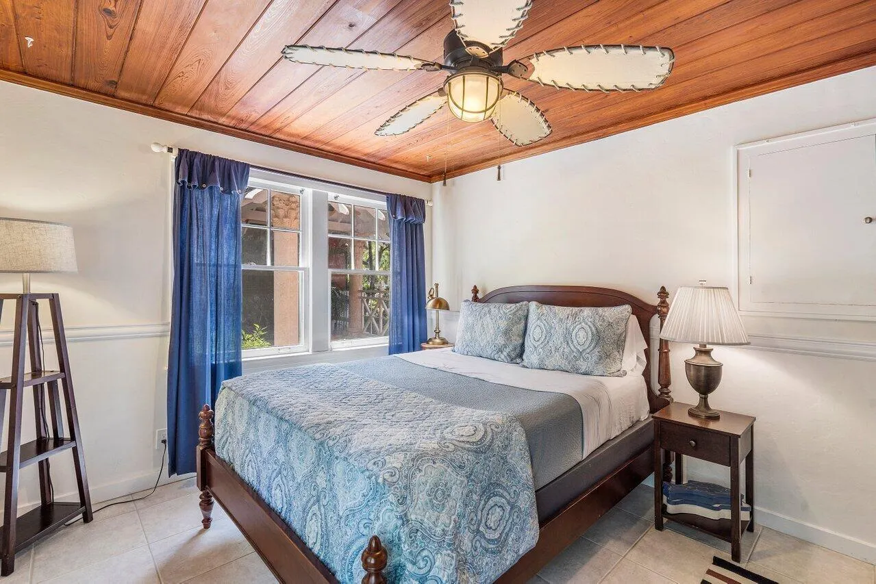 102 SE 7th Avenue, #Villa 1