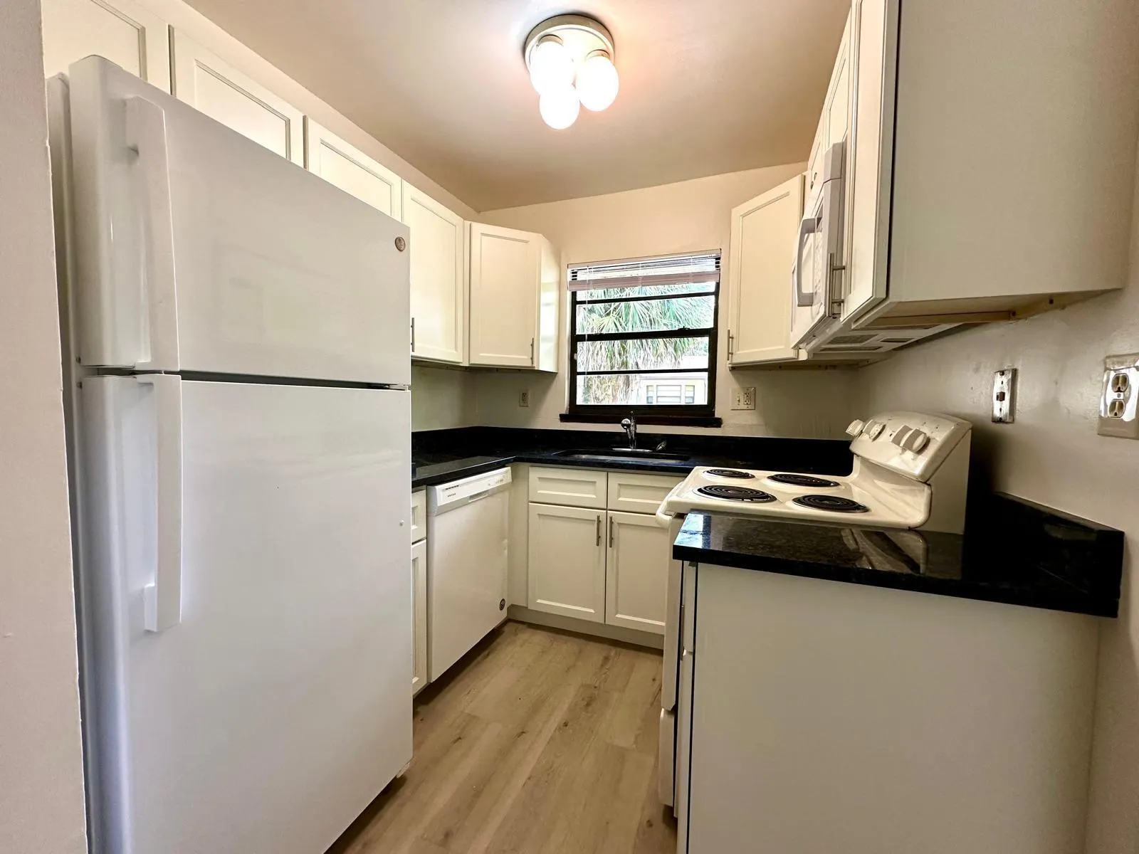 1244 N Haverhill Road, #4