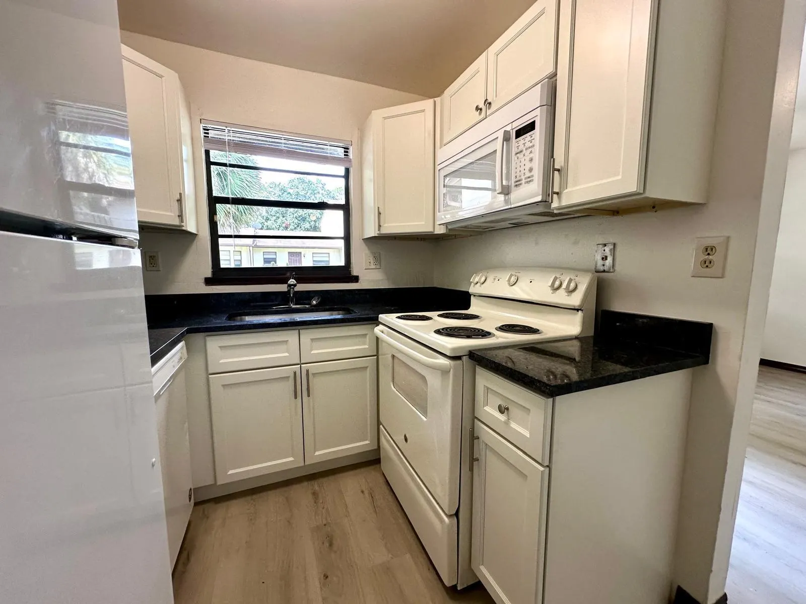 1244 N Haverhill Road, #4