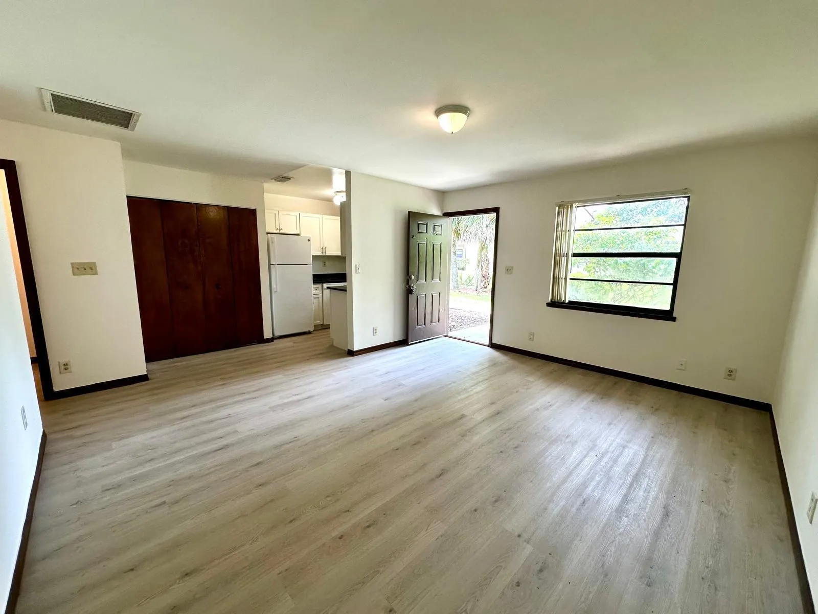 1244 N Haverhill Road, #4