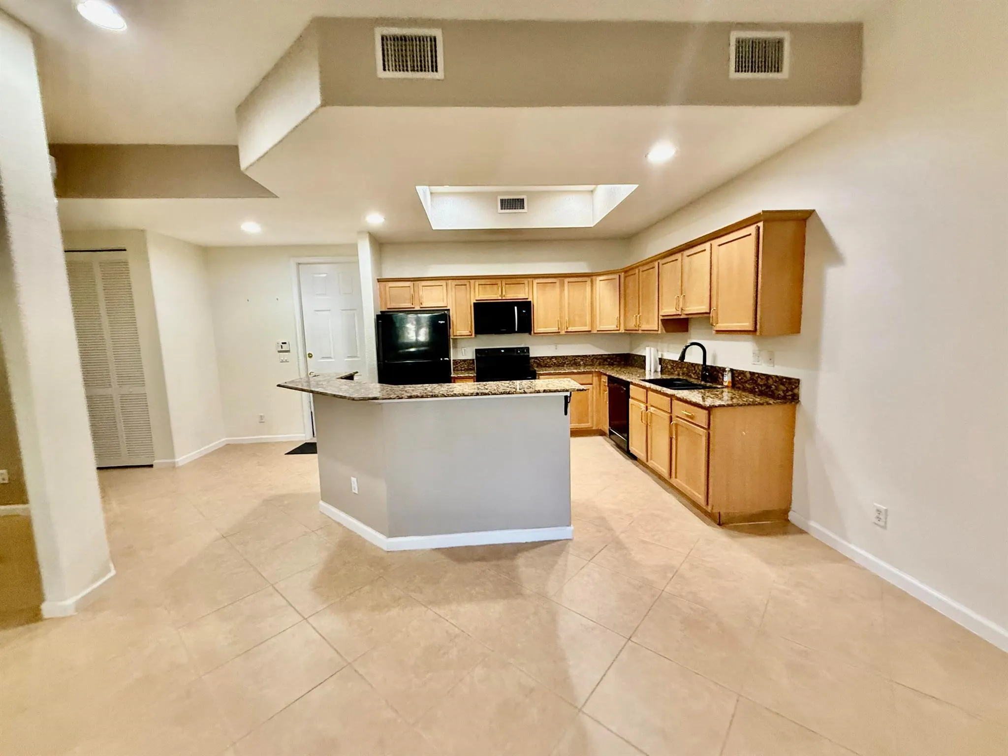 10520 SW Stephanie Way, #104