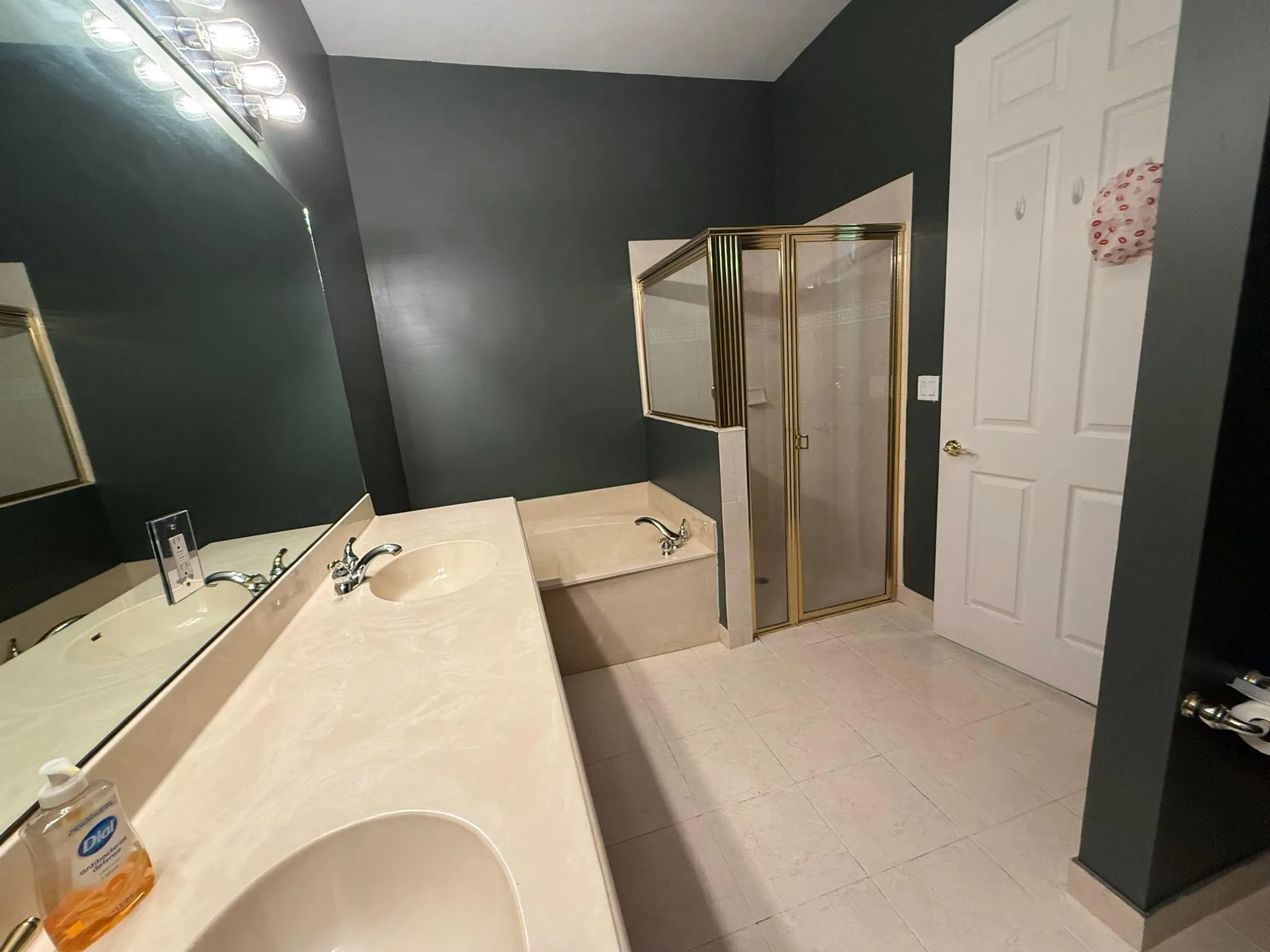 10520 SW Stephanie Way, #104