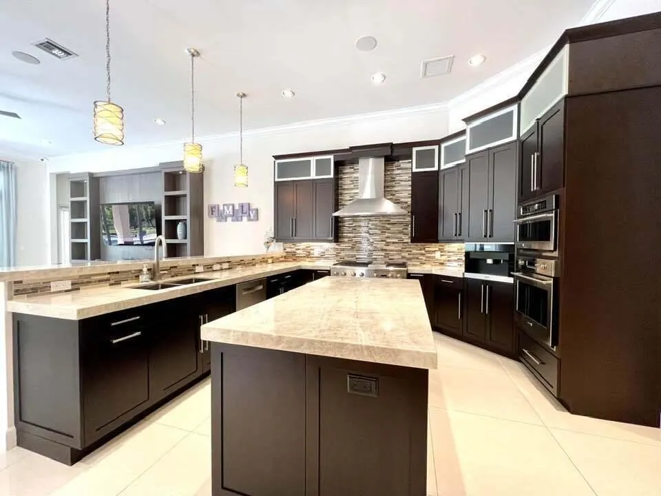13550 Greentree Trail