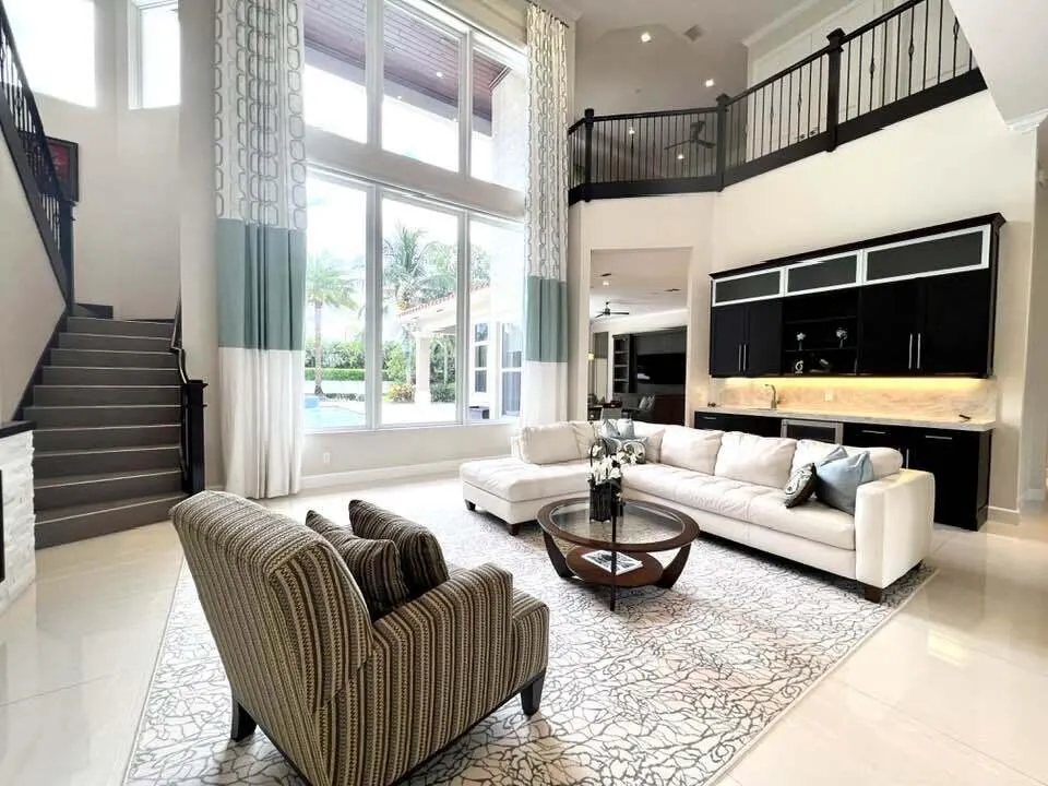 13550 Greentree Trail
