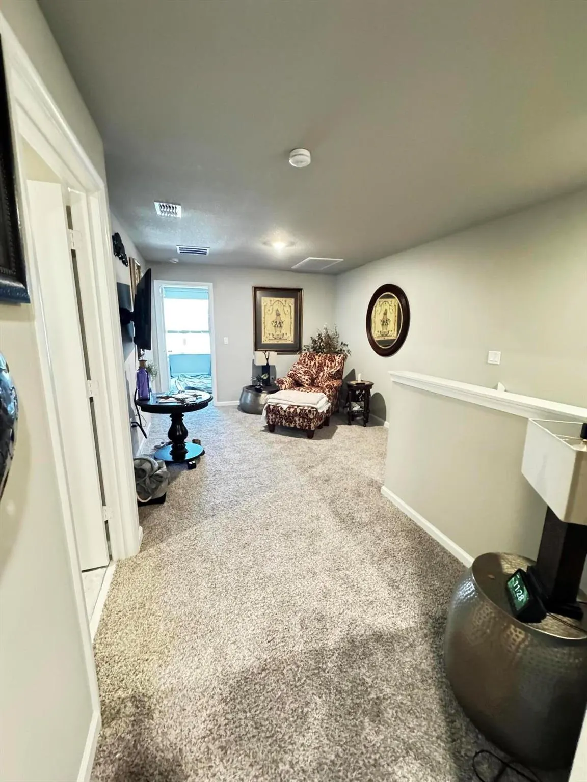 5646 SE Edgewater Circle