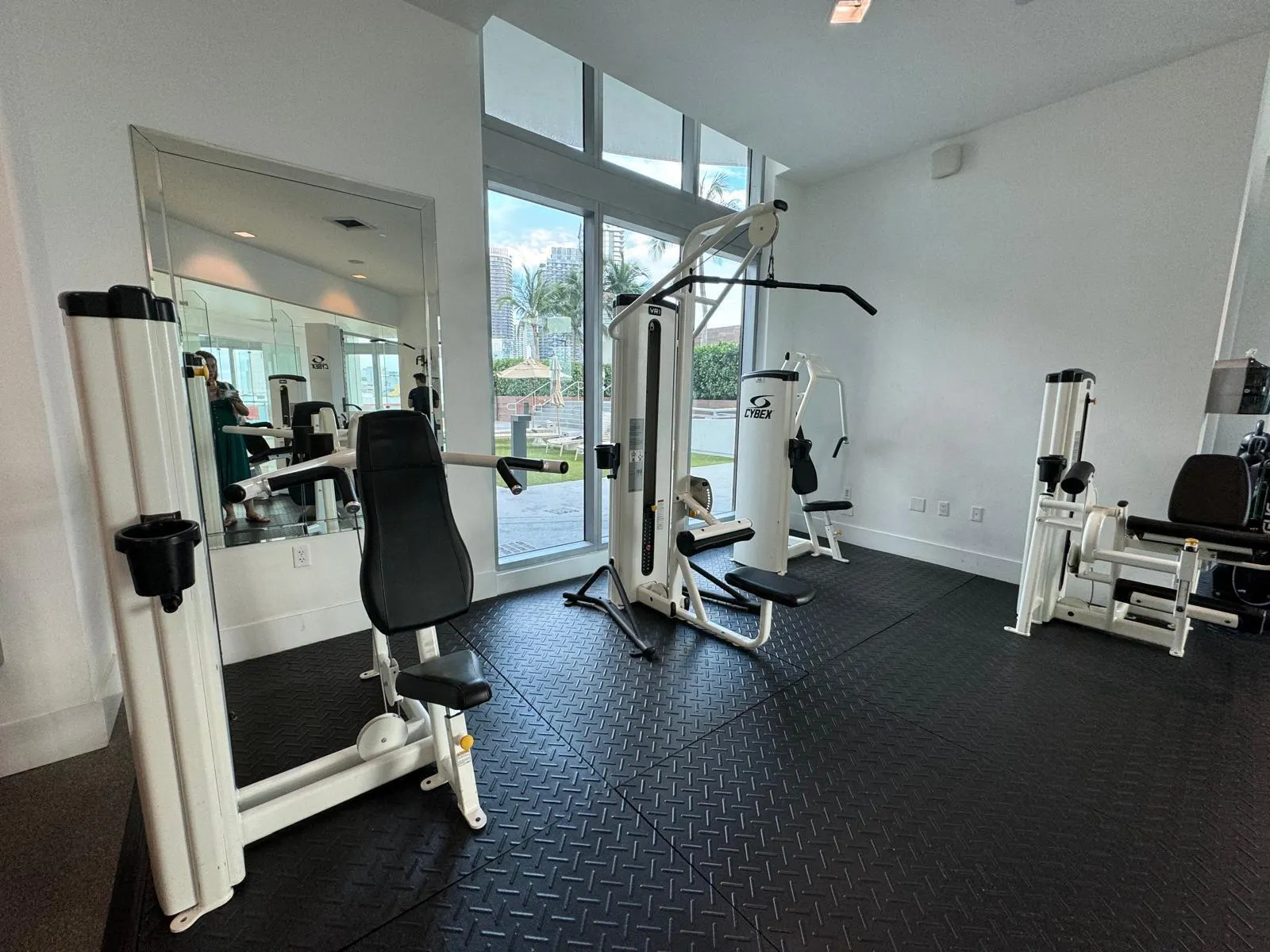 350 S Miami Avenue, #3313