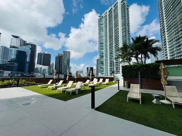 350 S Miami Avenue, #3313