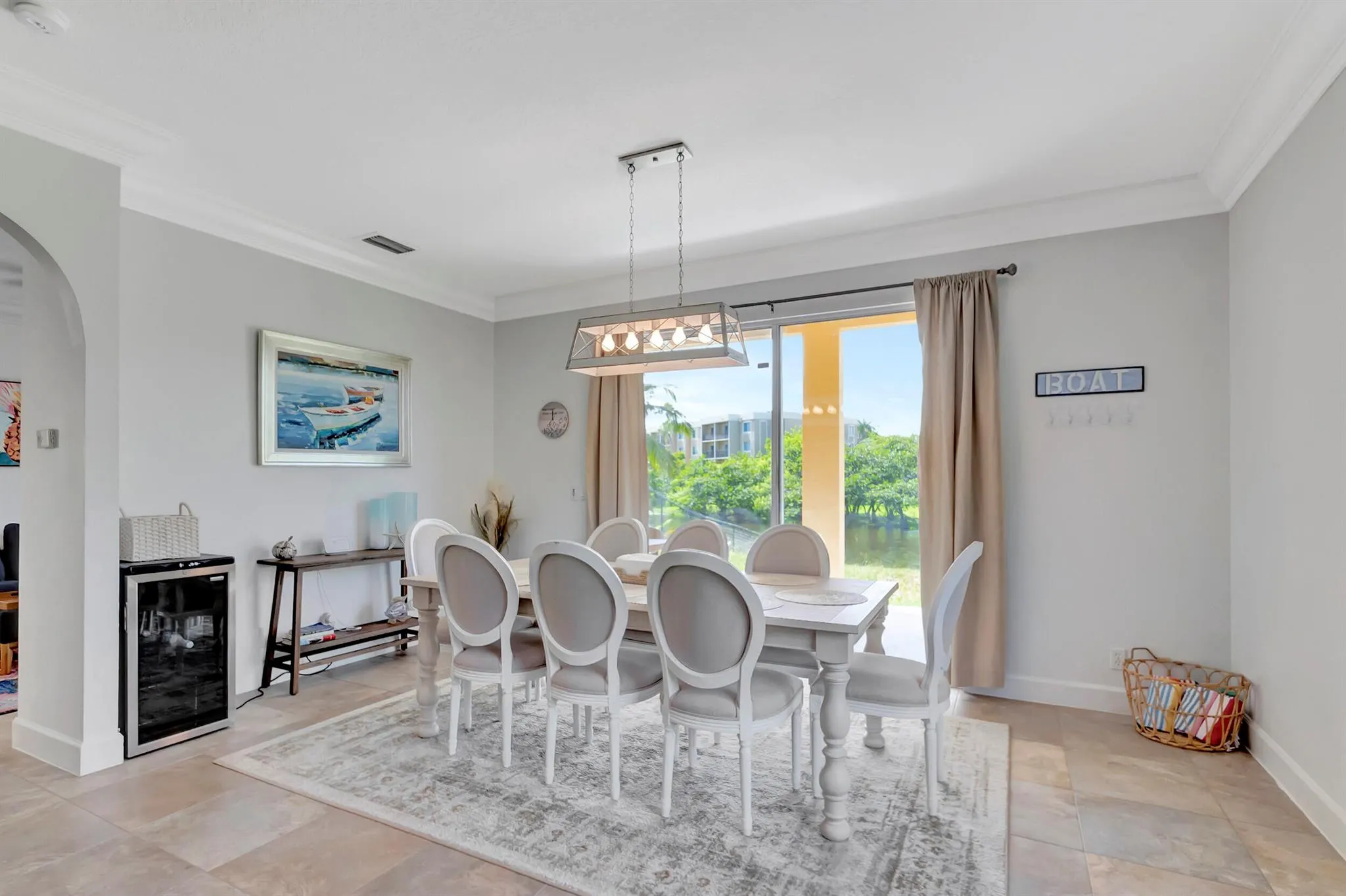 6173 Lottie Lane