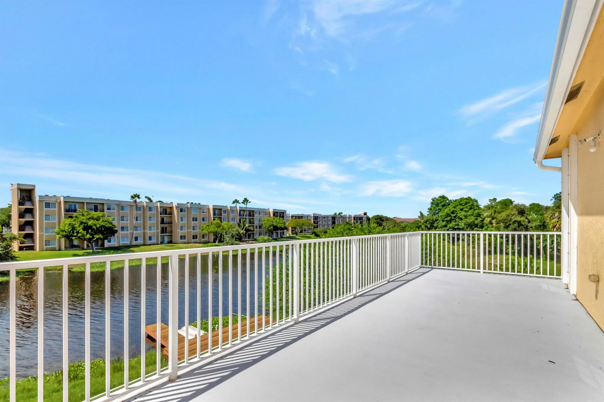 6173 Lottie Lane