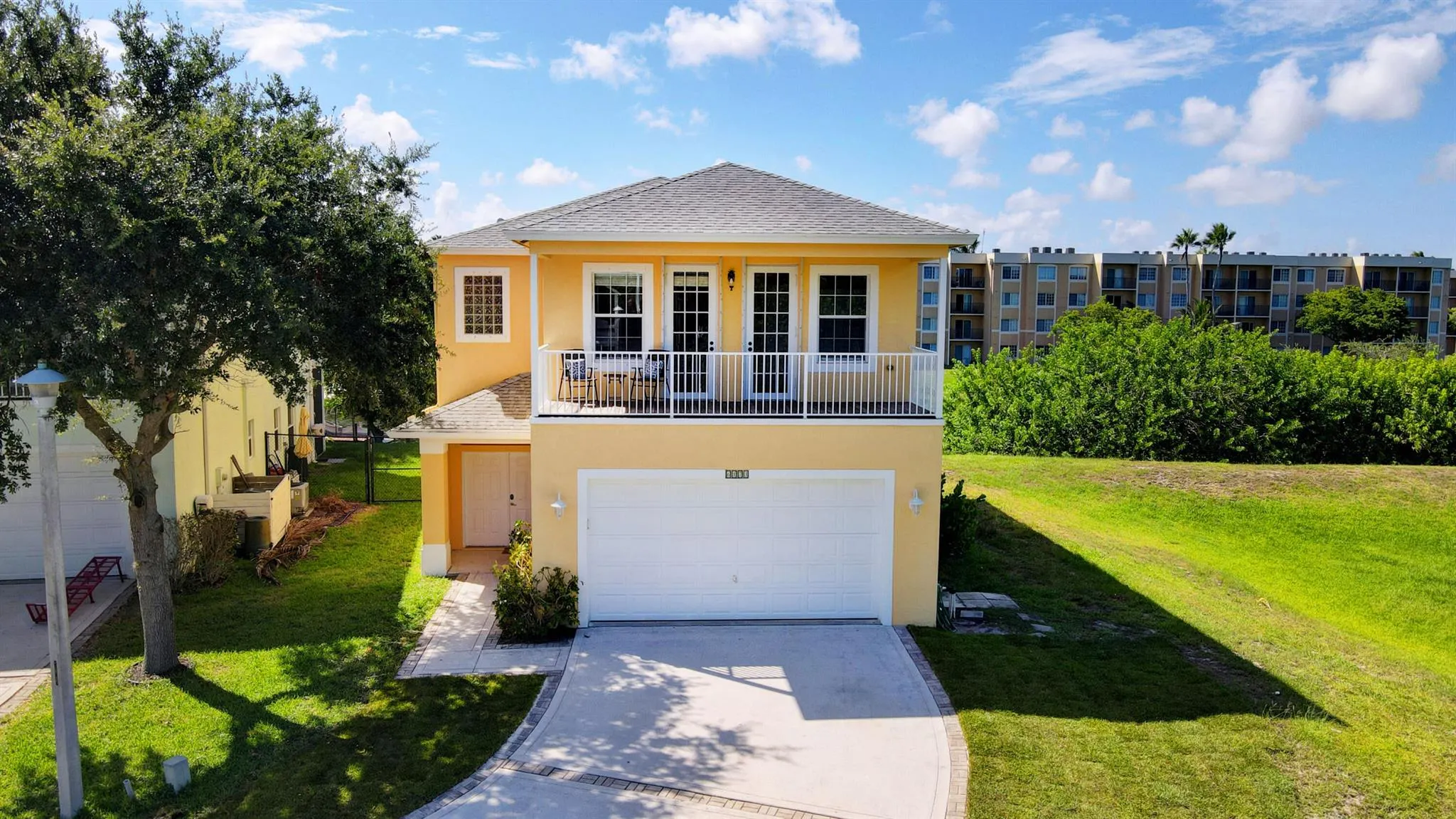 6173 Lottie Lane