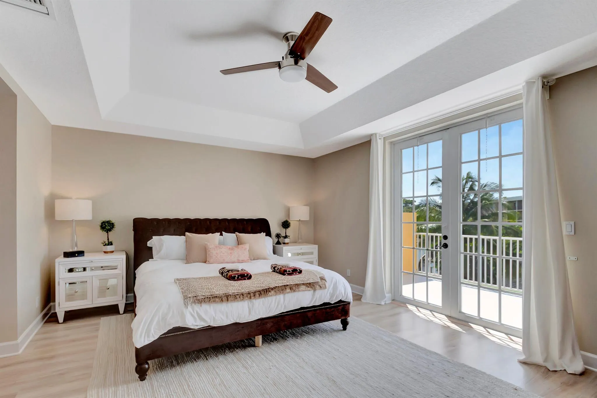 6173 Lottie Lane