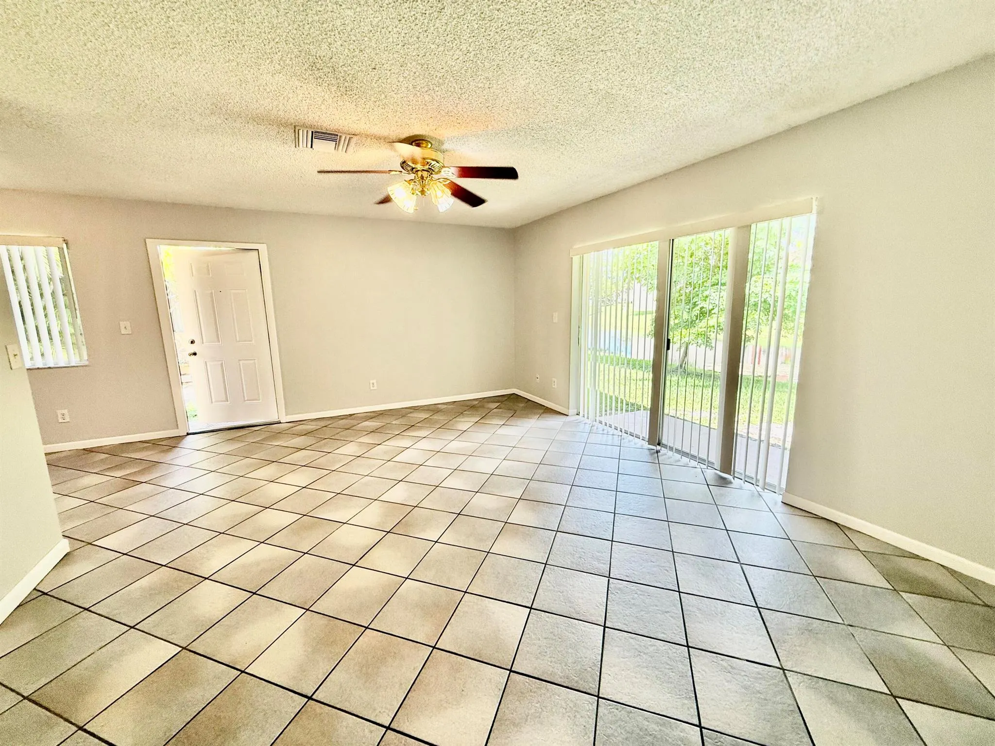 3741 NW 84th Avenue, #A1
